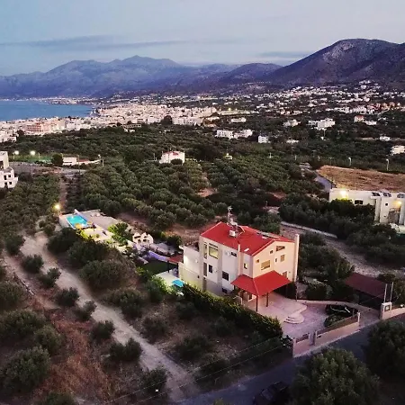 Hébergement de vacances Villabayviewcrete *