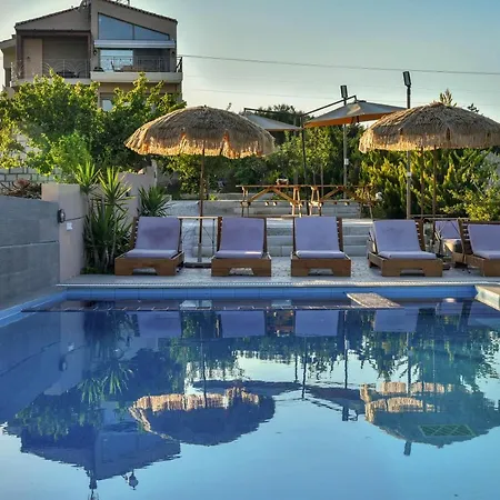 Hébergement de vacances Villabayviewcrete *